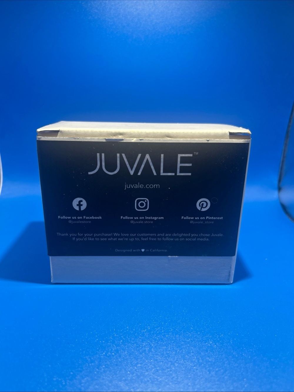 Juvale silver salt and pepper shakers